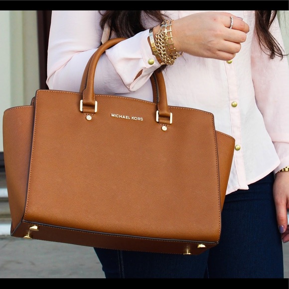 🔥 Like new MK MICHAEL KORS Selma Luggage 'Tan' Medium Saffiano Satchel Like New - Picture 1 of 17